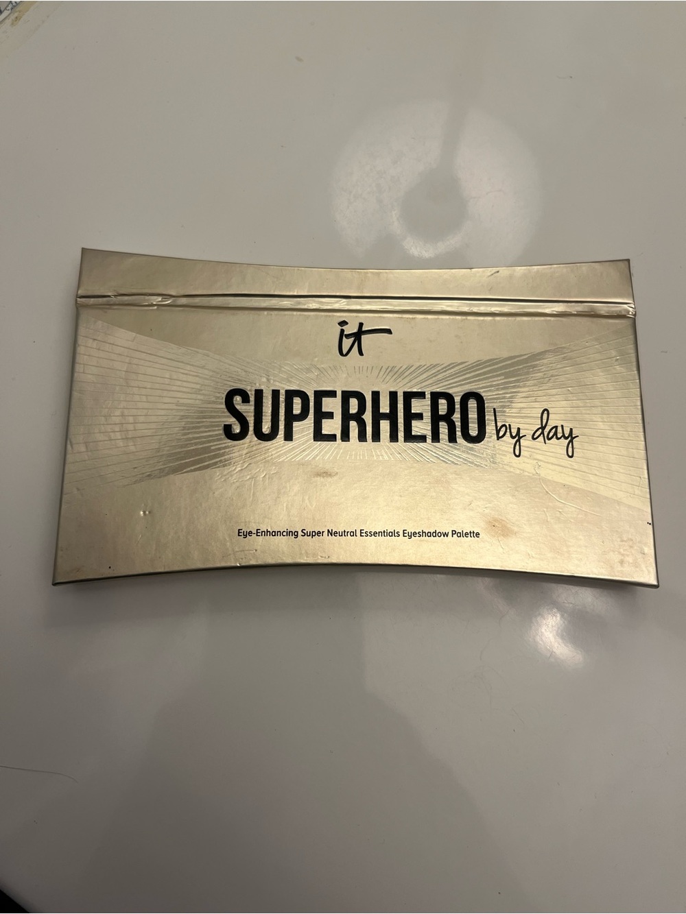 IT cosmetics Superhero by Day Eyeshadow Palette GUC
